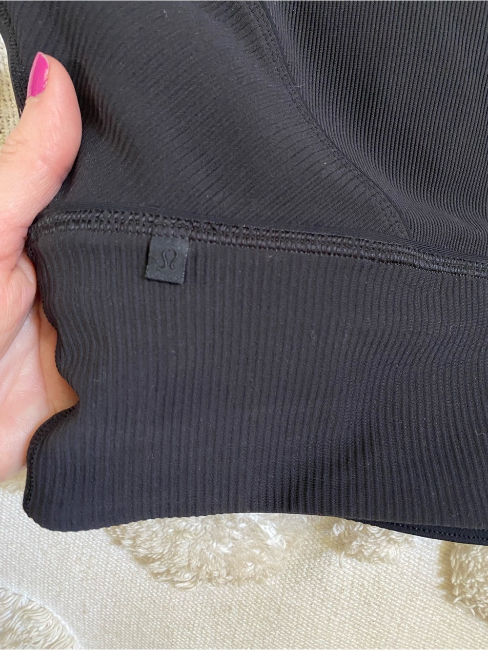 {Lululemon} Ribbed Cropped Tank - Picture 4 of 5